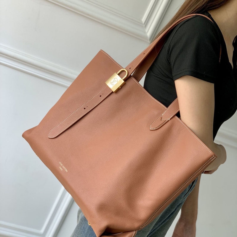 LV Shopping Bags